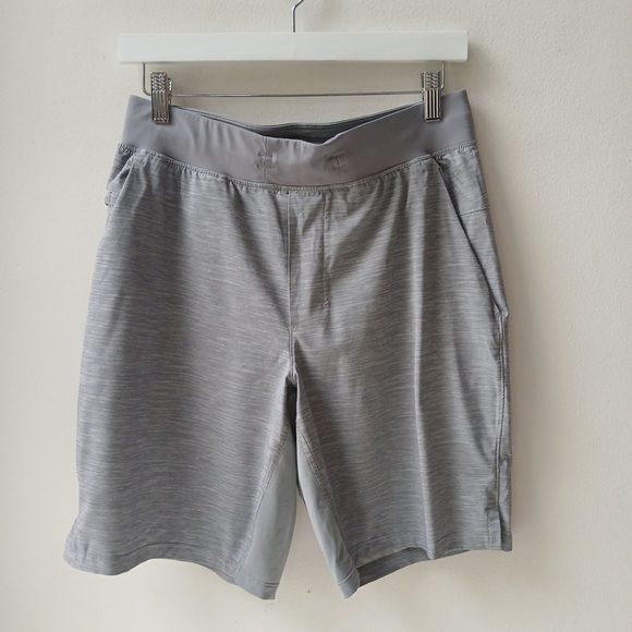 Lululemon T.H.E. Short Linerless 9" Gray Men's Medium - Picture 1 of 5